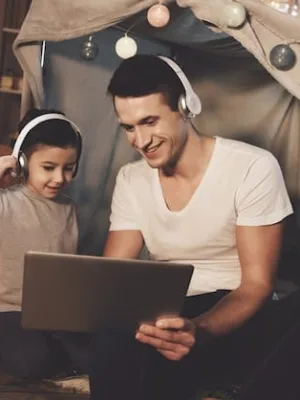 Top 10 Tech Gifts for Dad This Father's Day 2025: Ultimate Guide - Cover Image