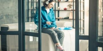 Top 3 Noise-Canceling Headphones for Productivity in 2025: Buying Guide - Cover Image
