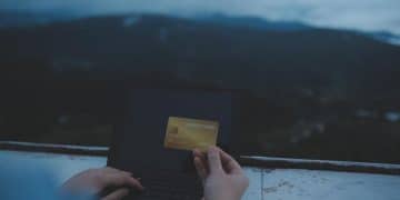 Build Credit in US: 2025 Credit Card Guide & Updates - Cover Image