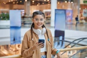 Maximize Credit Card Rewards for 2025 Holiday Travel - Cover Image