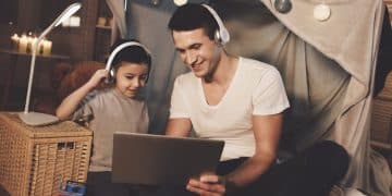 Top 10 Tech Gifts for Dad This Father's Day 2025: Ultimate Guide - Cover Image